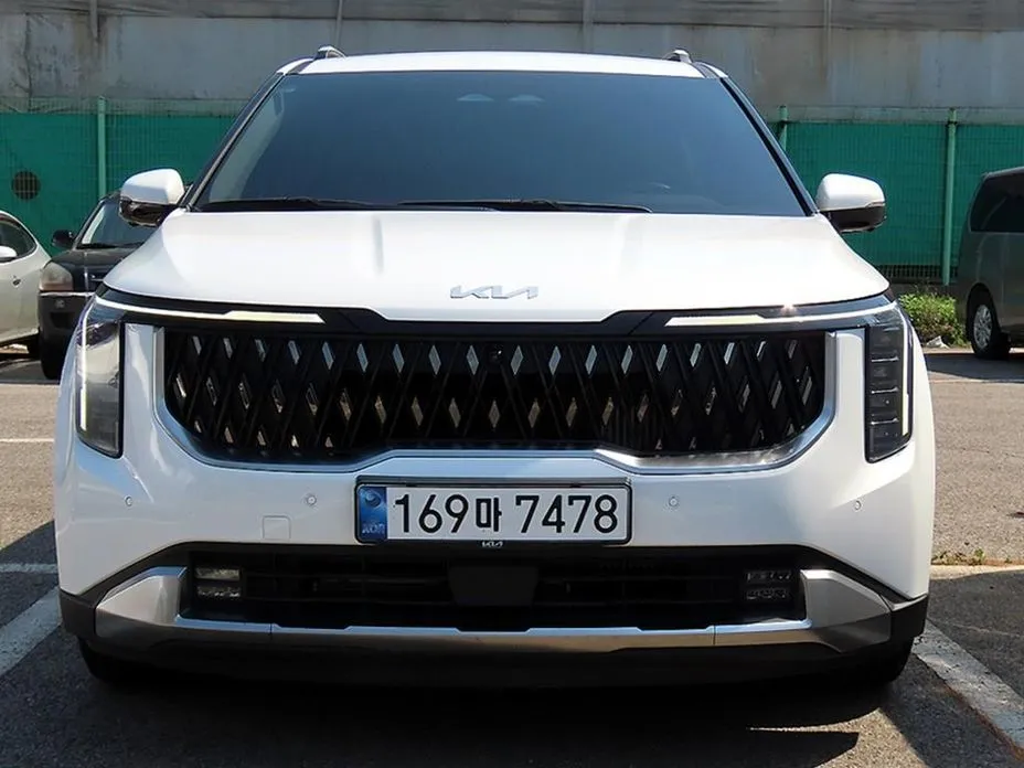 Kia Canival 2025