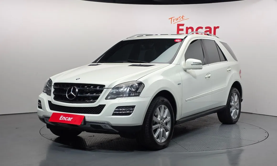 Mercedes-Benz M-class 2011