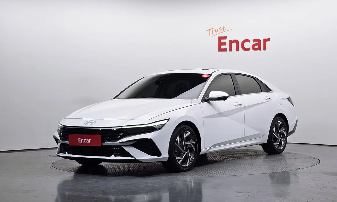 Hyundai AVANTE 2024