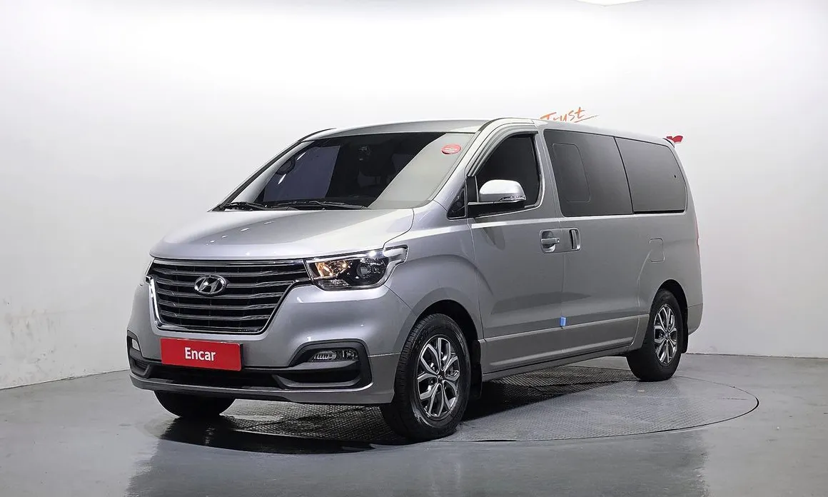 Hyundai Starex 2018