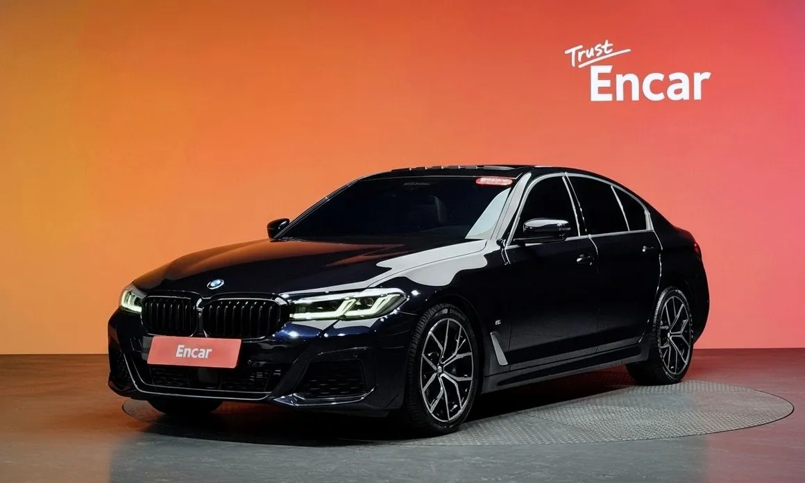 BMW 5-Series 2022