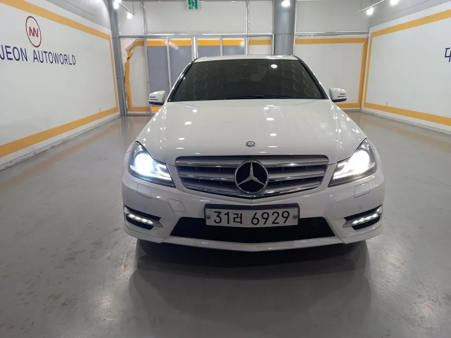Mercedes-Benz C-Class 2013