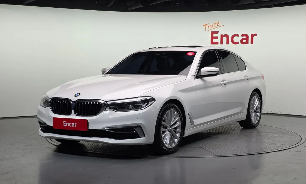 BMW 5-Series 2019