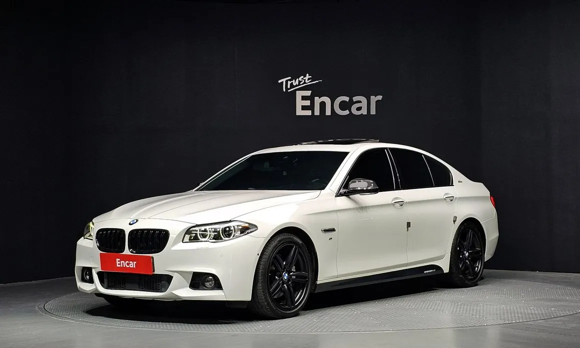 BMW 5-Series 2016