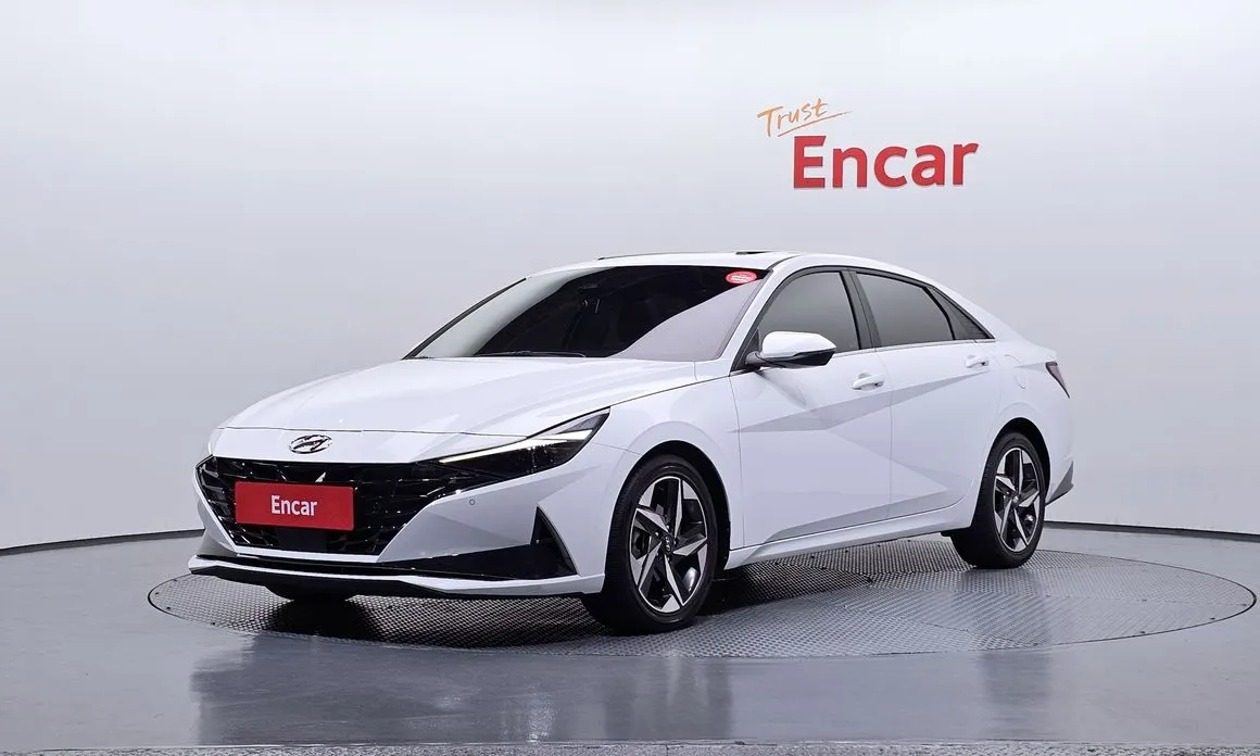 Hyundai AVANTE 2021