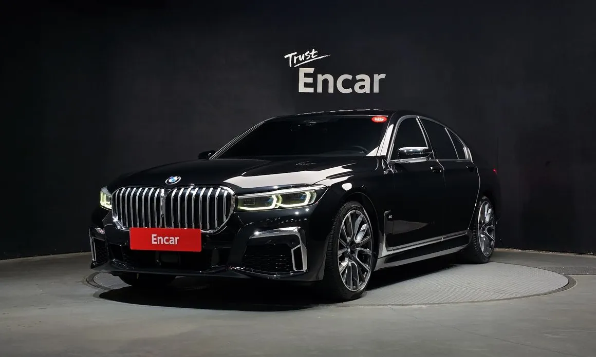 BMW 7-Series 2021