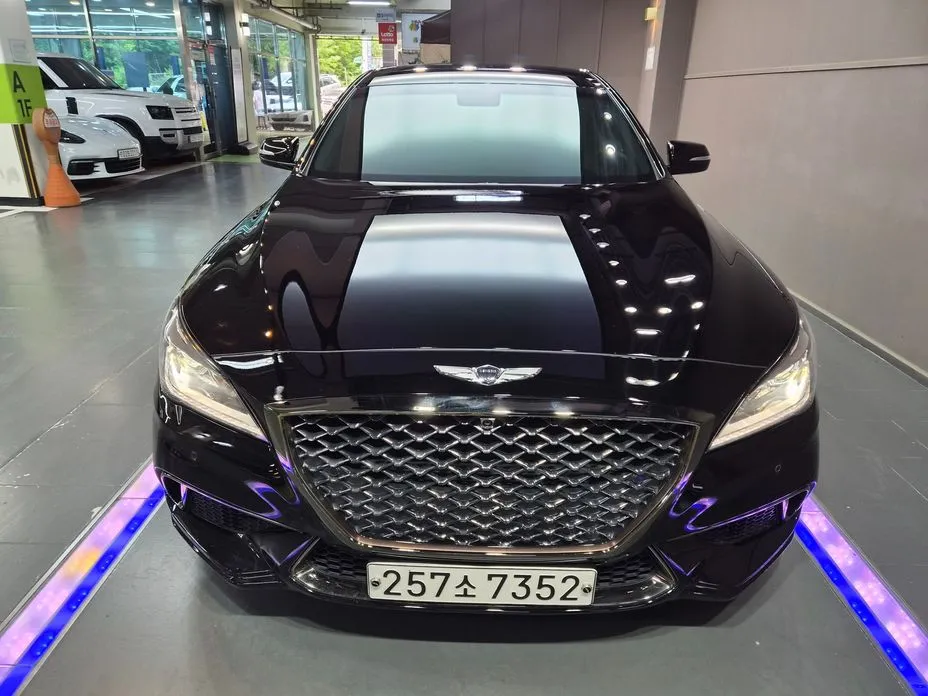 Hyundai Genesis 2015