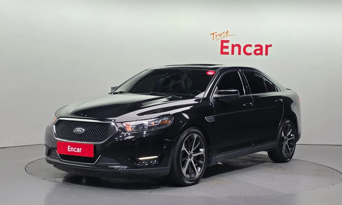 Ford Taurus 2015