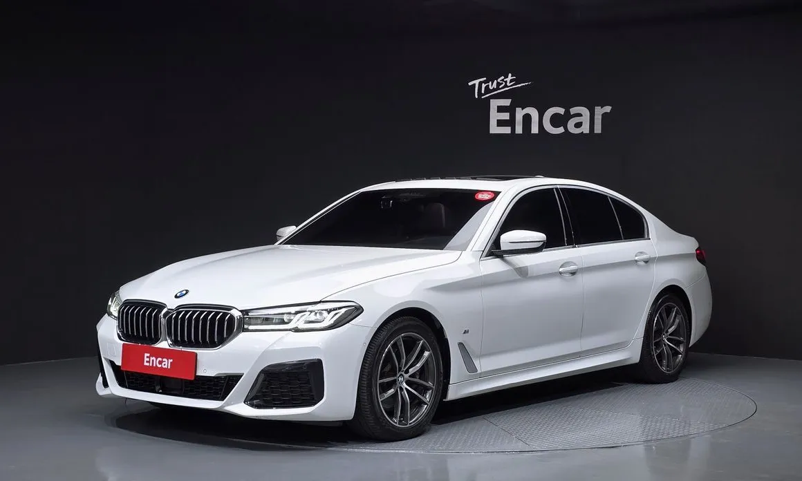 BMW 5-Series 2021