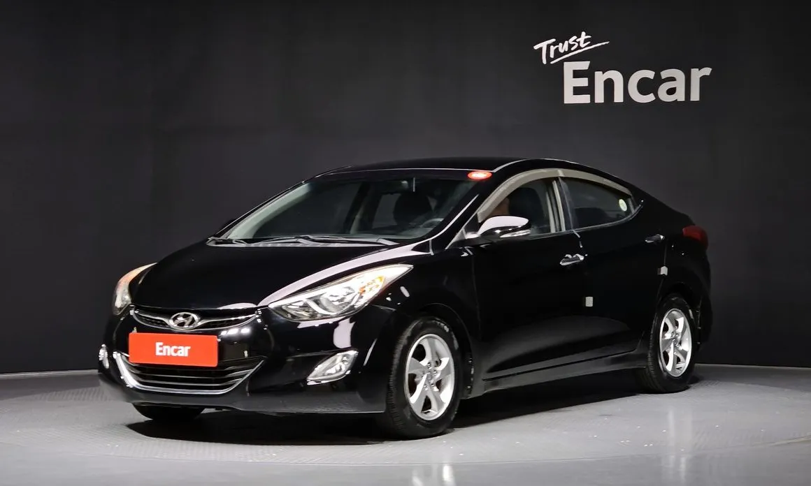 Hyundai AVANTE 2011