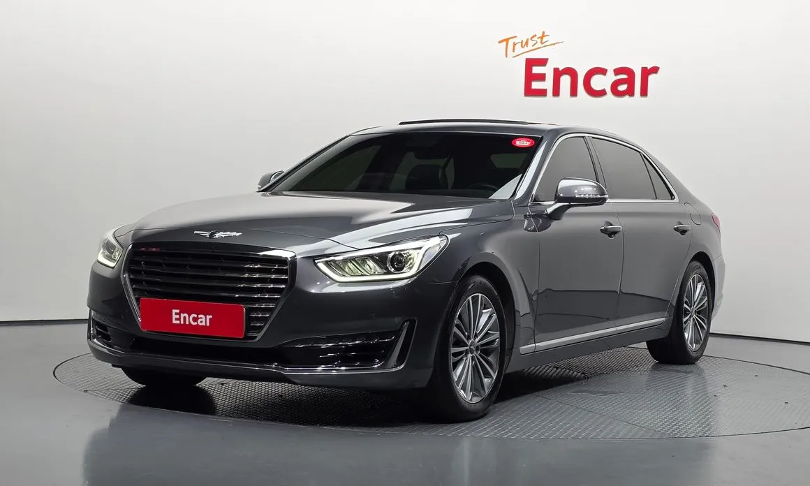 Genesis EQ900 2016