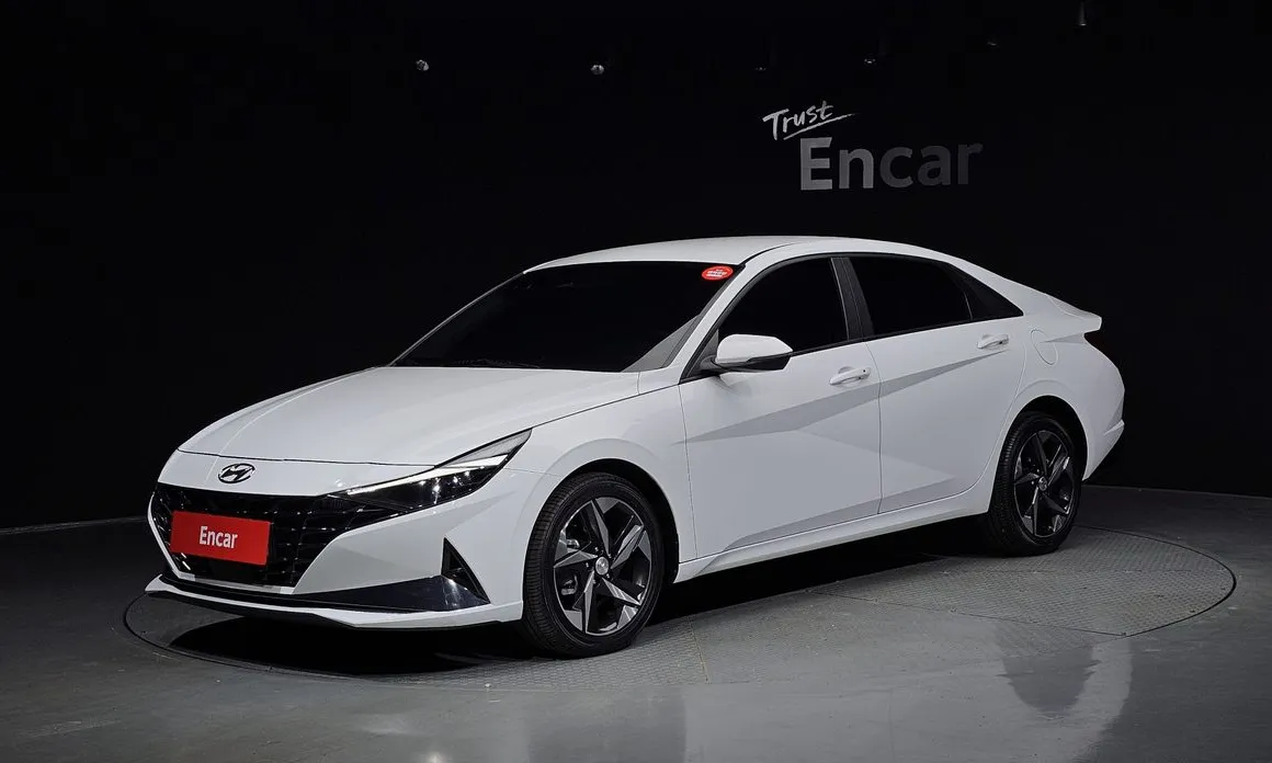 Hyundai AVANTE 2021