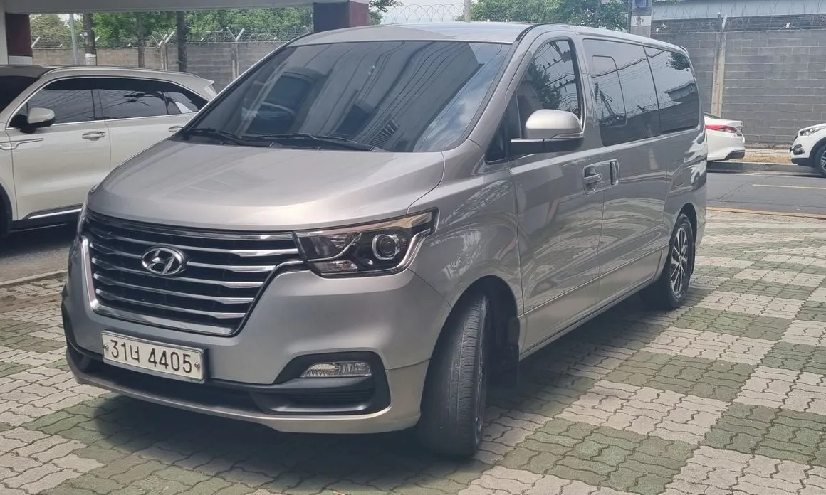 Hyundai Starex 2019