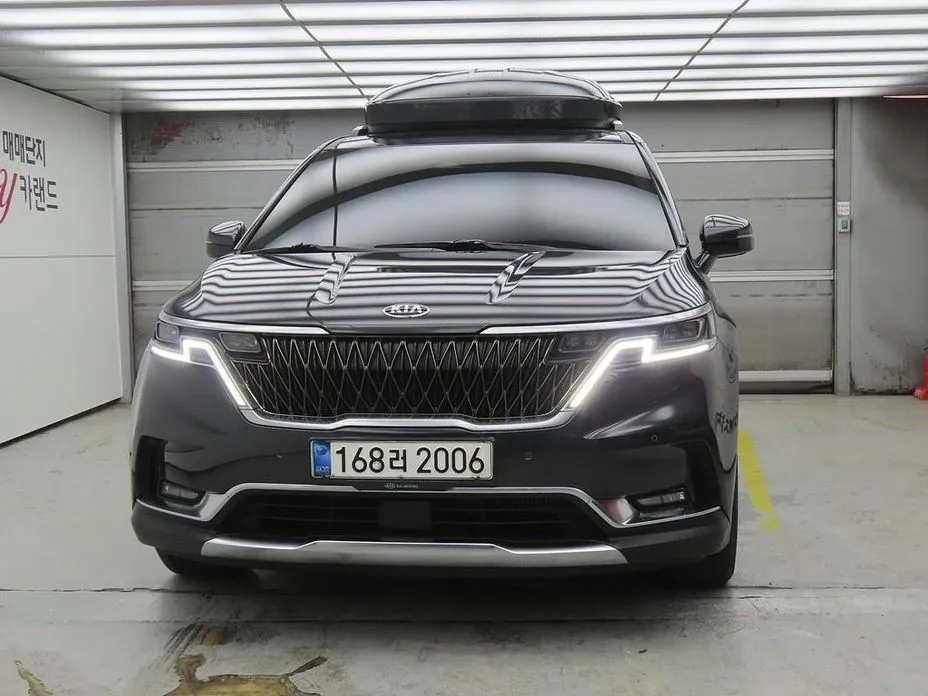 Kia Canival 2021