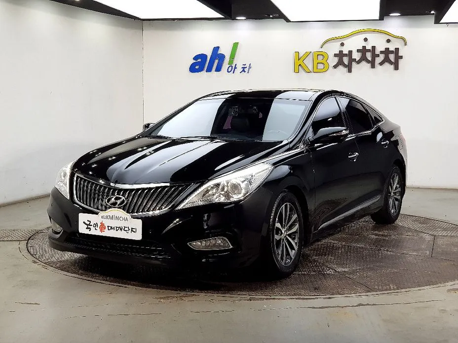 Hyundai Grandeur 2012