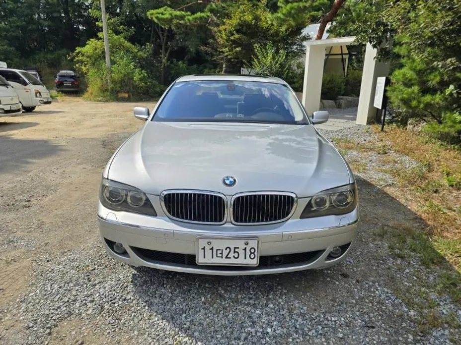 BMW 7-Series 2007