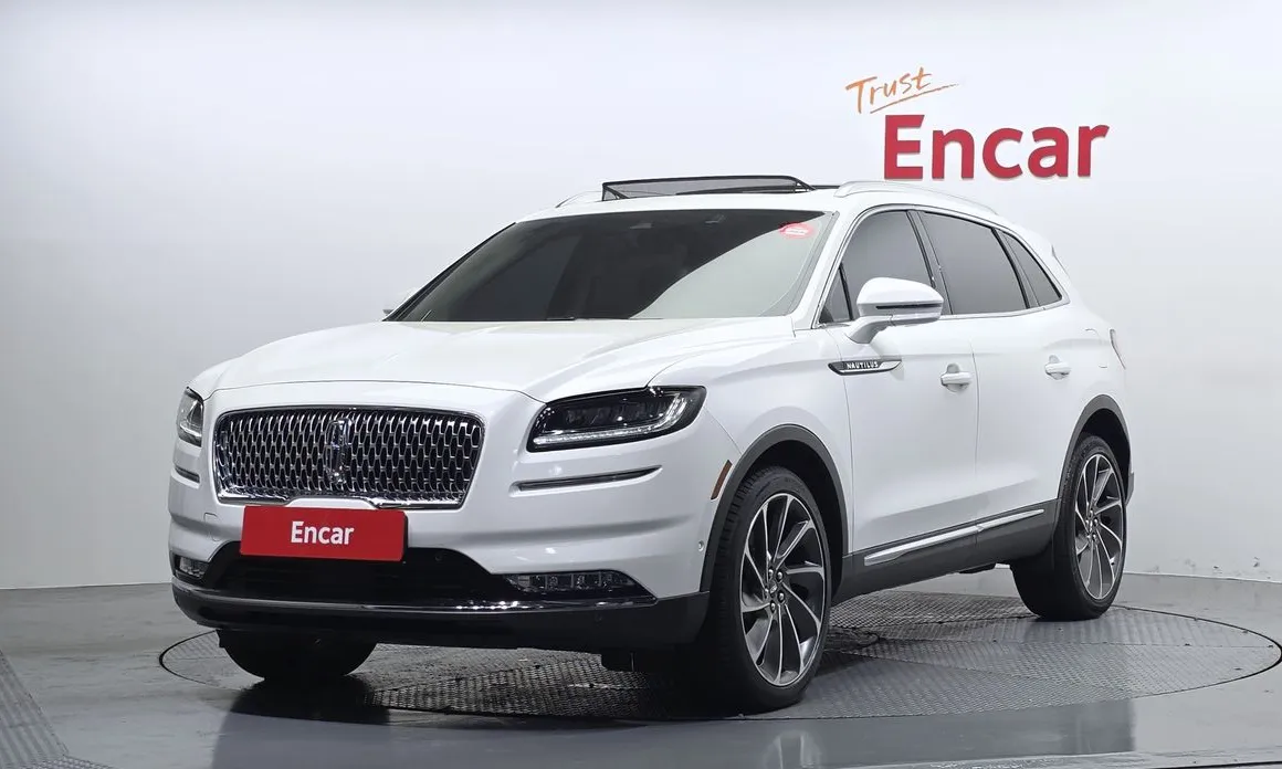 Lincoln Nautilus 2023