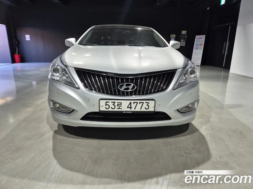 Hyundai Grandeur 2014