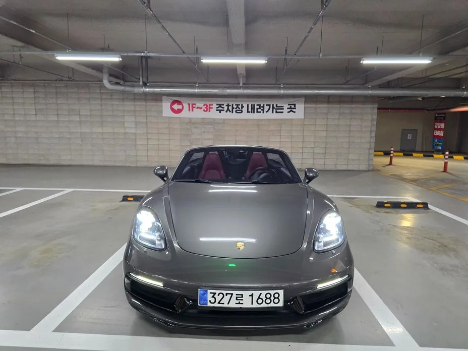 Porsche 718 2018