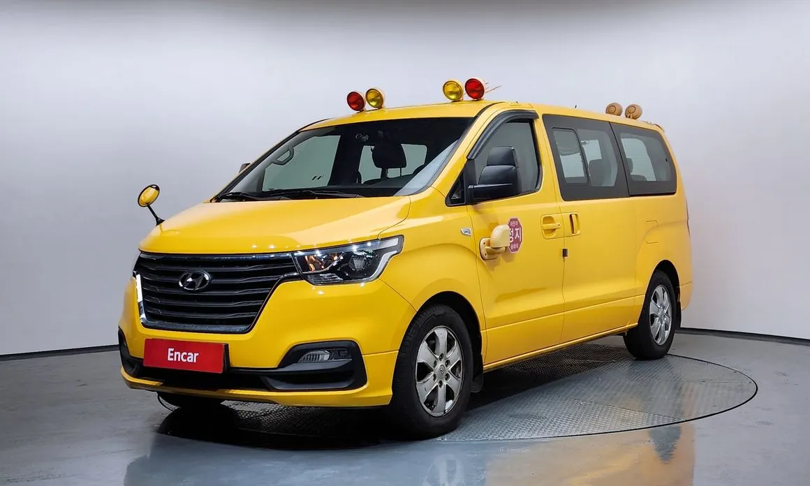 Hyundai Starex 2019