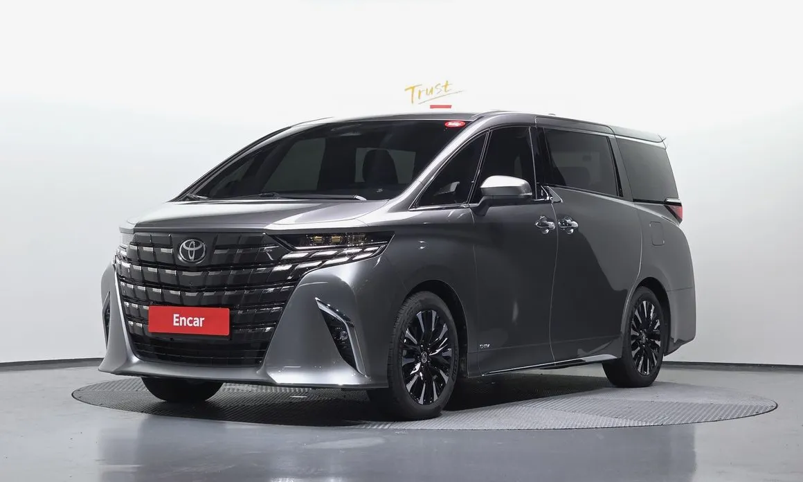 Toyota Alphard 2025