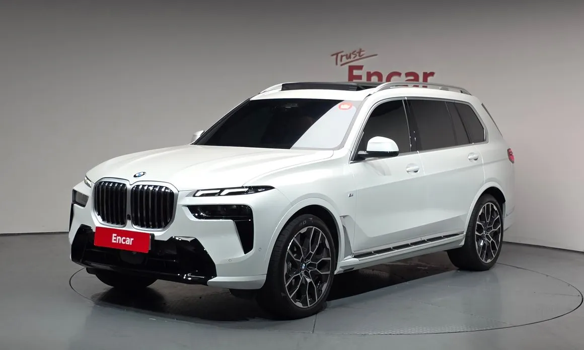 BMW X7 2025
