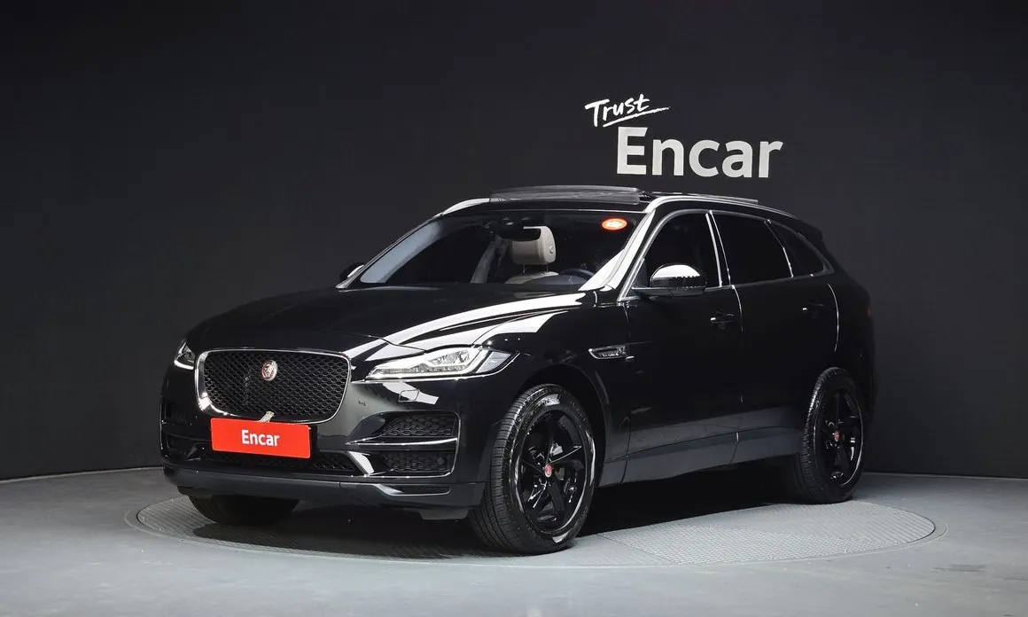Jaguar F-PACE 2019
