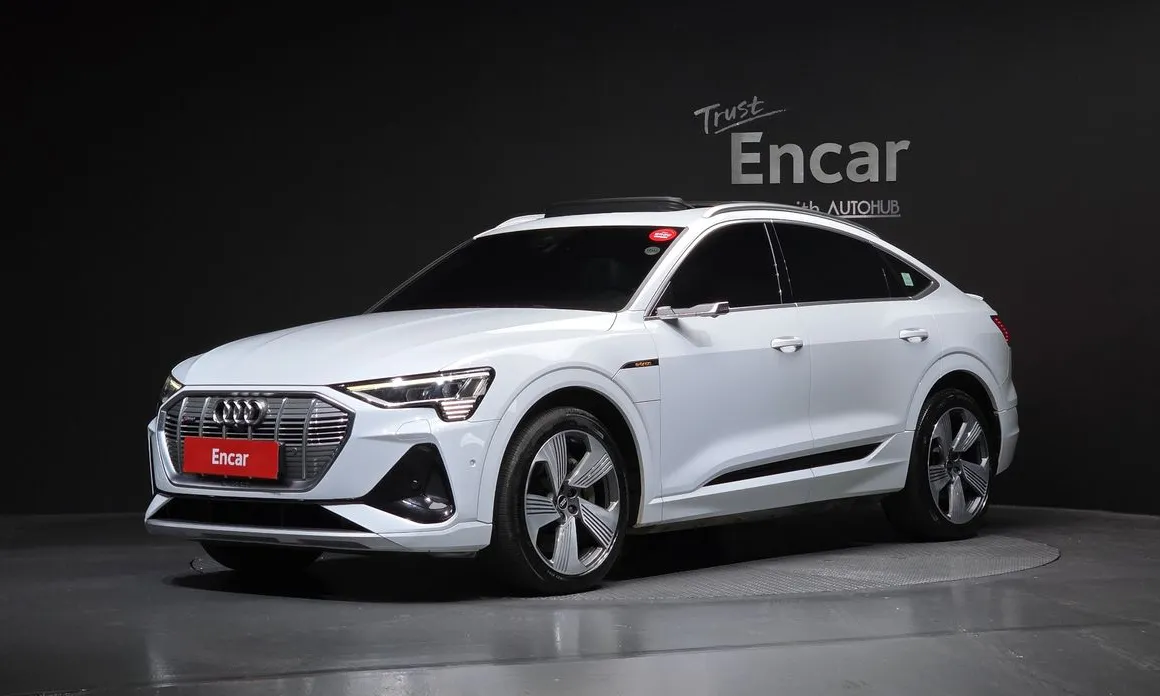Audi e-tron 2022
