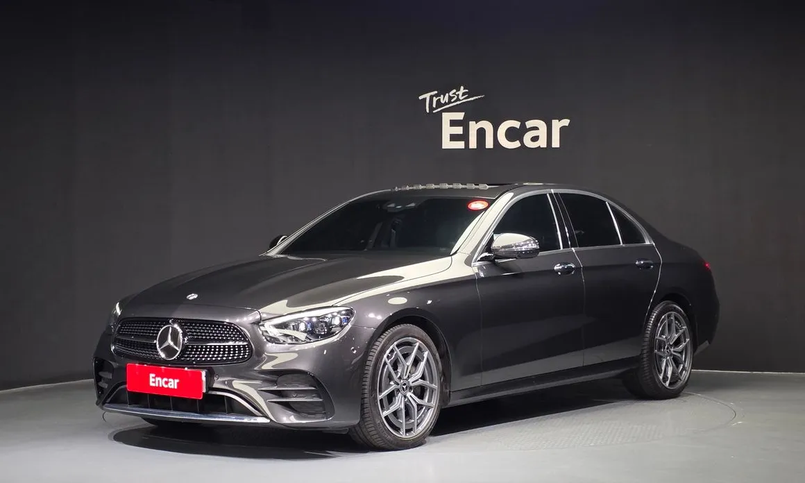 Mercedes-Benz E-Class 2021