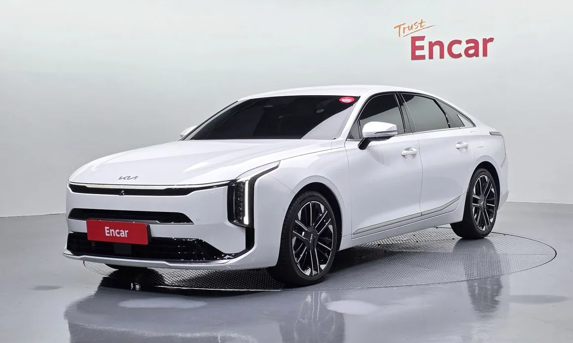 Kia K8 2025