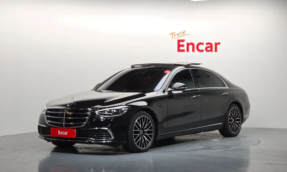 Mercedes-Benz S-Class 2024