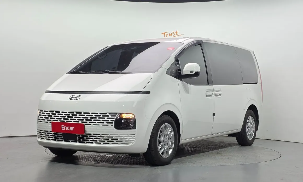 Hyundai Staria 2022