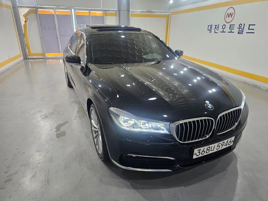 BMW 7-Series 2018