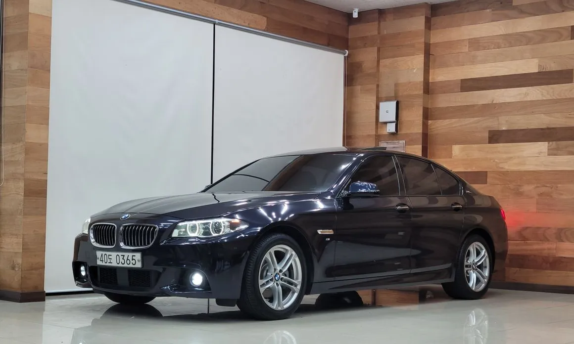 BMW 5-Series 2016