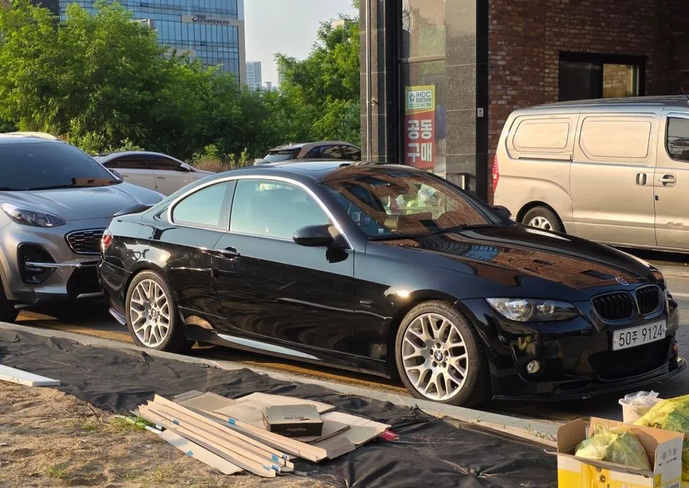 BMW 3-Series 2007