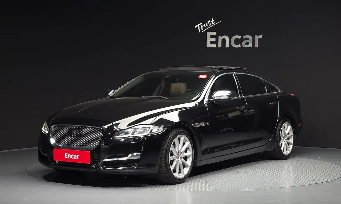 Jaguar XJ 2016