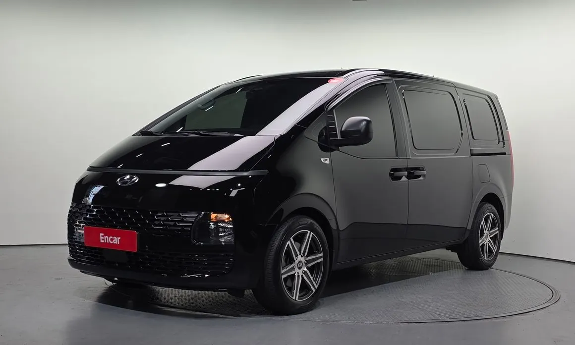 Hyundai Staria 2022