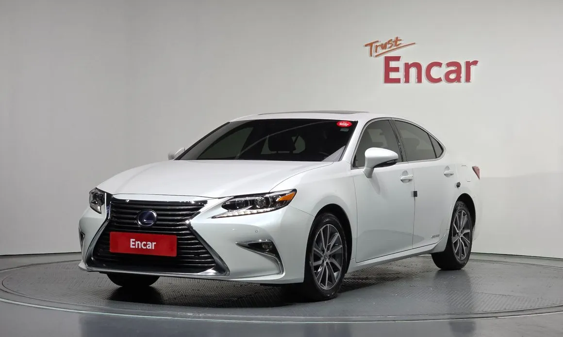 Lexus ES 2018