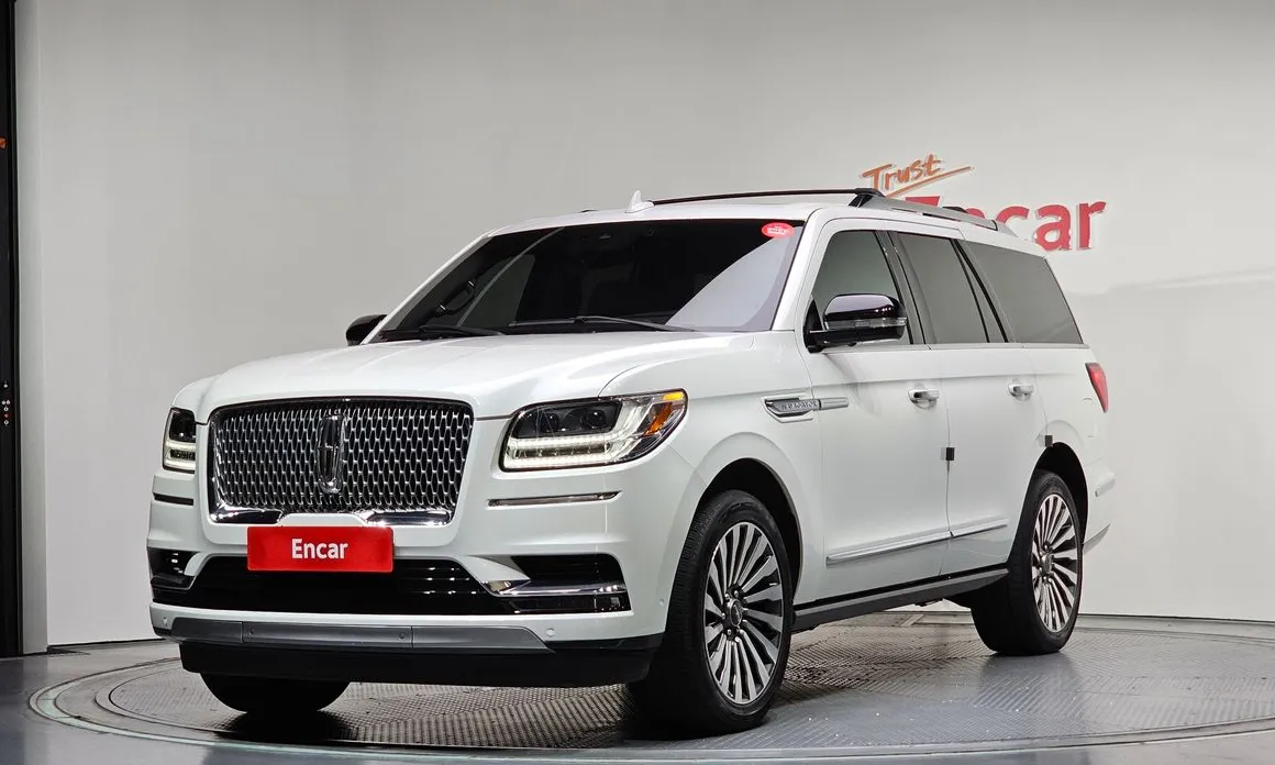 Lincoln Navigator 2021
