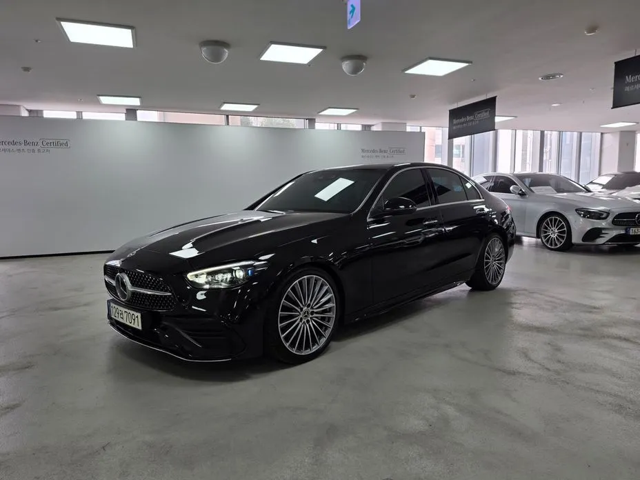 Mercedes-Benz C-Class 2023