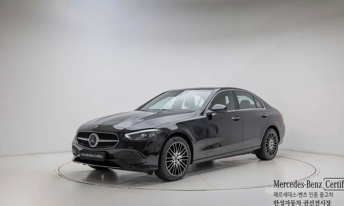 Mercedes-Benz C-Class 2025