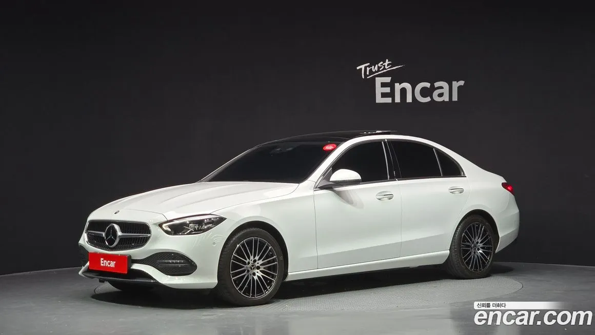 Mercedes-Benz C-Class 2023