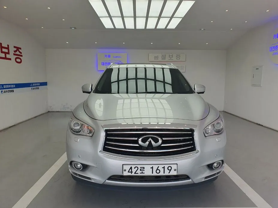 Infiniti JX 2013