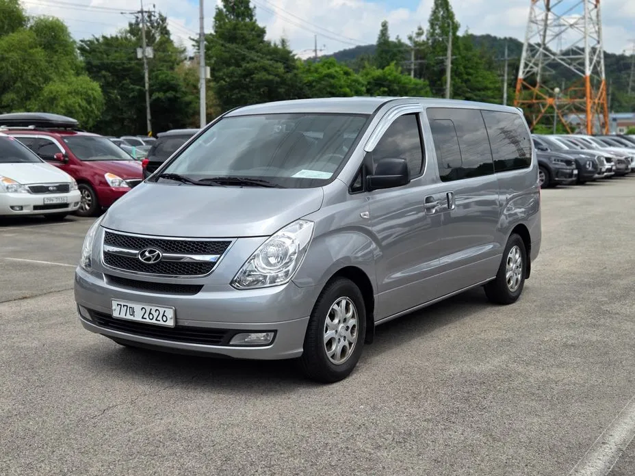Hyundai Starex 2012