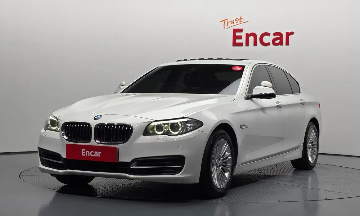 BMW 5-Series 2015
