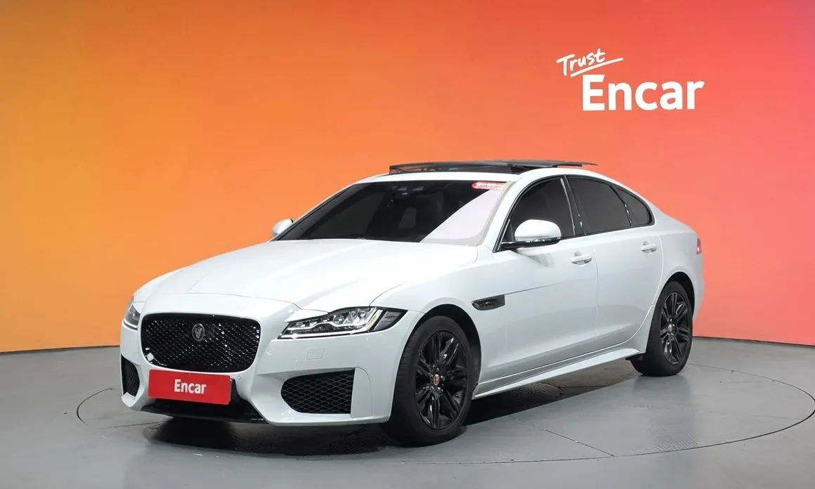 Jaguar XF 2020