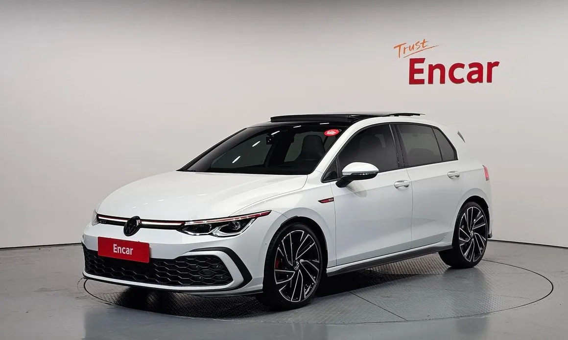 Volkswagen Golf 2024