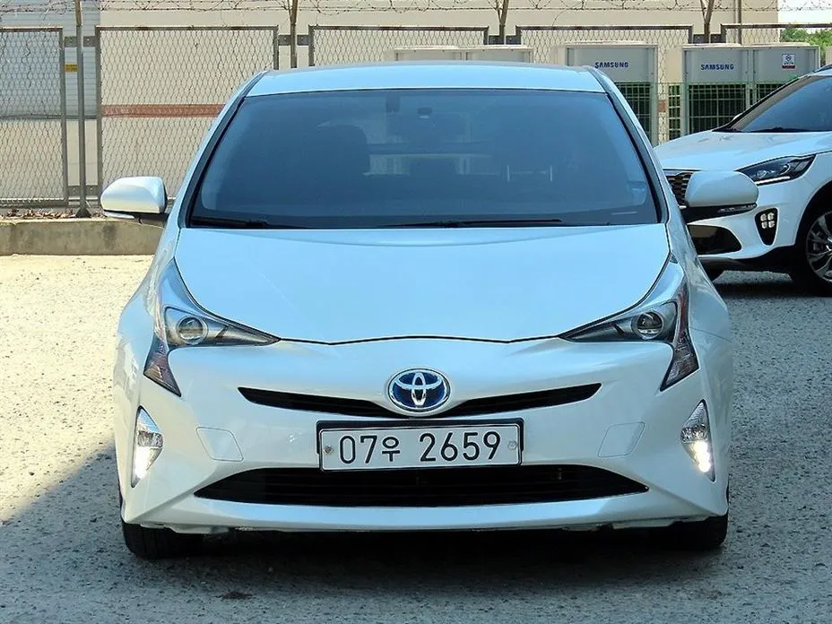 Toyota Prius 2018