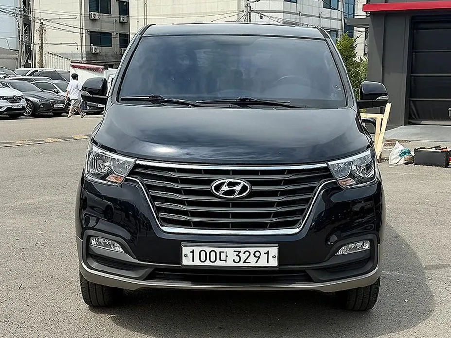 Hyundai Starex 2020