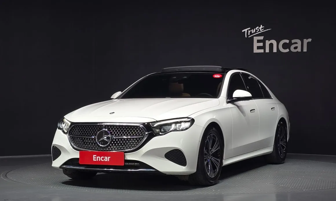 Mercedes-Benz E-Class 2025